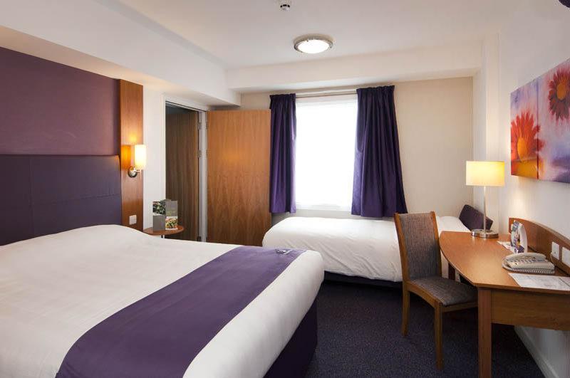 Premier Inn Carrickfergus Kültér fotó